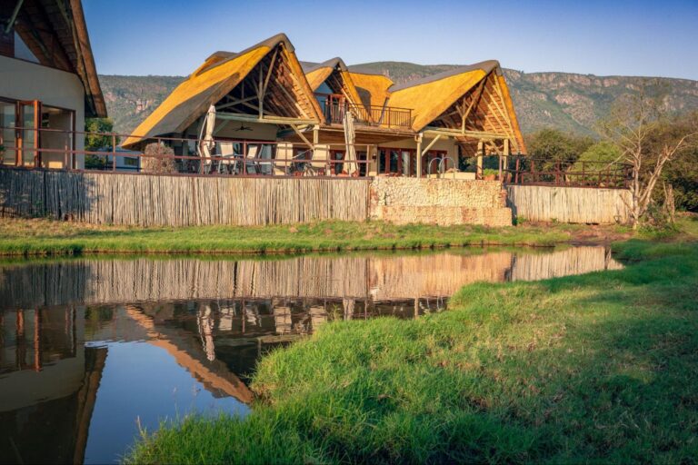 SIQALO LODGE2 at Royal Jozini Private Game Reserve, Lake Jozini, Eswatini