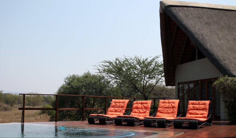 SIQALO LODGE4 at Royal Jozini Private Game Reserve, Lake Jozini, Eswatini